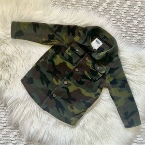 Camo print button up fleece sweater /Shacket